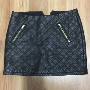 Leather skirt